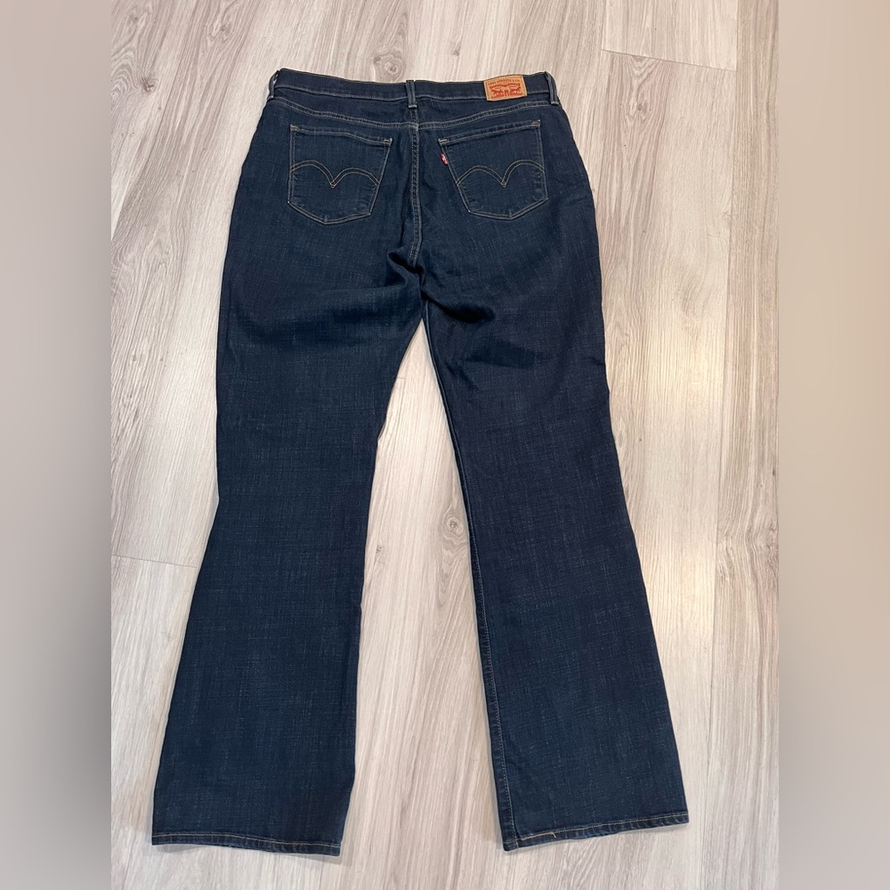 Levi's Dark Blue Bootcut Leg Jeans, Long, 32 In Inseam. - Picture 7 of 9